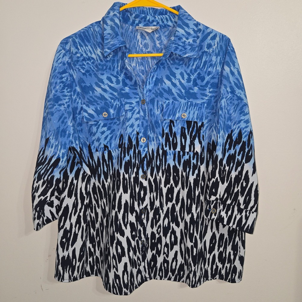 B#11 Southern‎ Lady Petite Blue Animal Print 3/4 Sleeve Button Down Shirt sz  PL